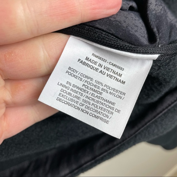 NIKE ACG Men's Small Microfleece Jacket Black Full Zip Turtleneck Athleisure Str - Picture 12 of 16